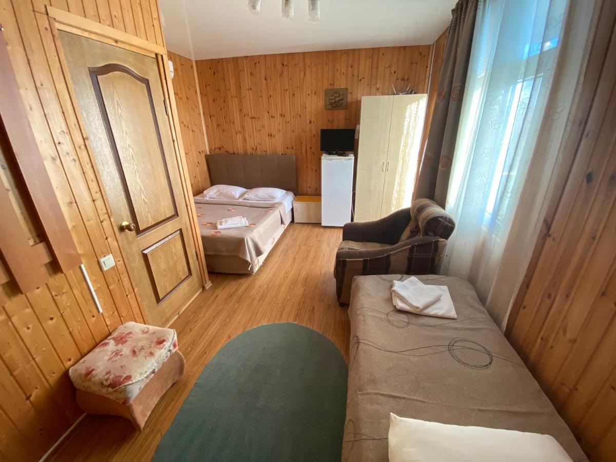Primorie Guest House Tsandrypsh Ngoại thất bức ảnh