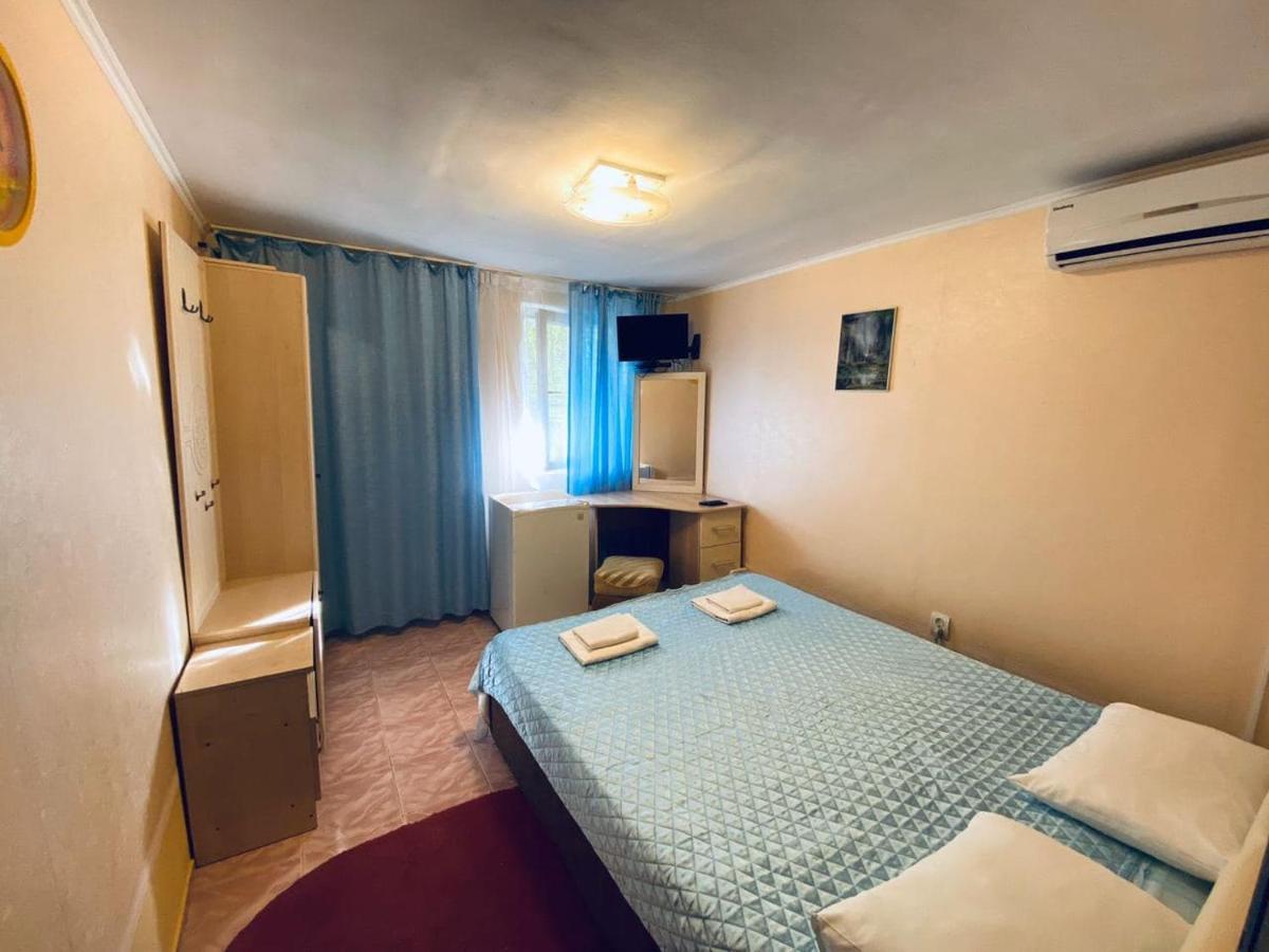 Primorie Guest House Tsandrypsh Ngoại thất bức ảnh